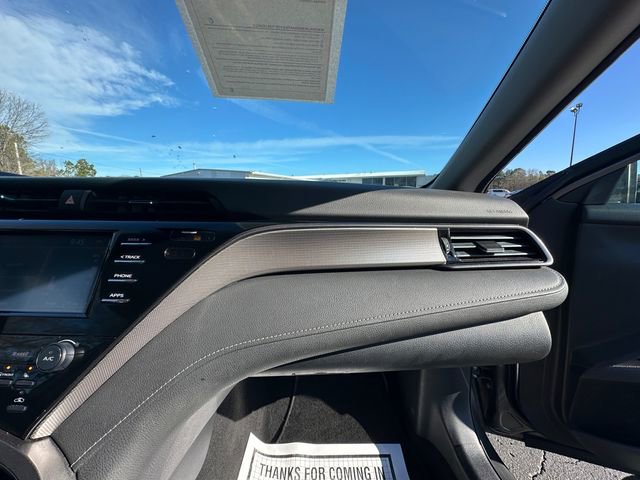 Used 2019 Toyota Camry SE w/ Convenience Package image 16