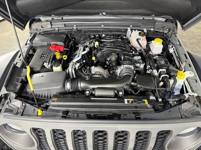 Used 2023 Jeep Gladiator Mojave w/ Cold Weather Group AWD/4WD image 37