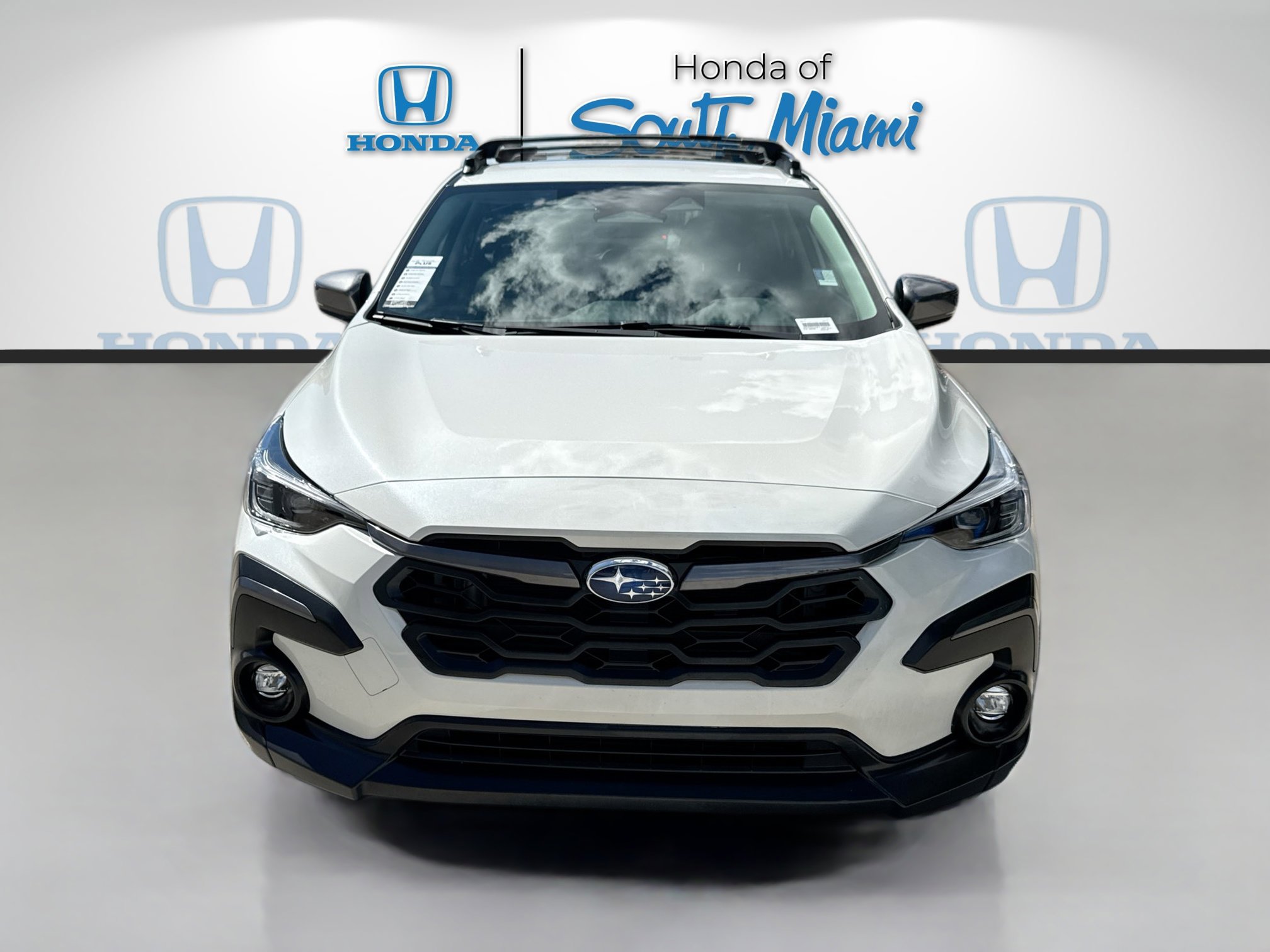 Used 2024 Subaru Crosstrek 2.5i Limited image 2