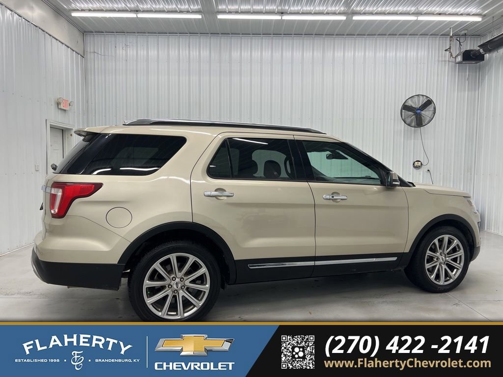 Used 2017 Ford Explorer Limited w/ Equipment Group 301A image 2