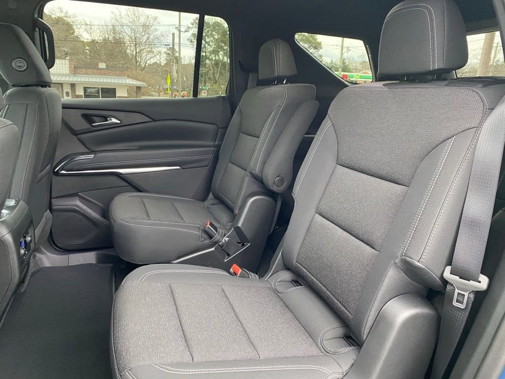 New 2026 Chevrolet Traverse LT w/ Sun and Wheel Package image 17