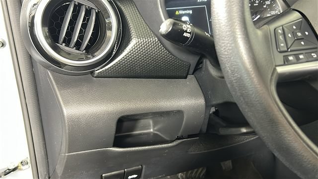 Used 2022 Nissan Kicks SV FWD image 20