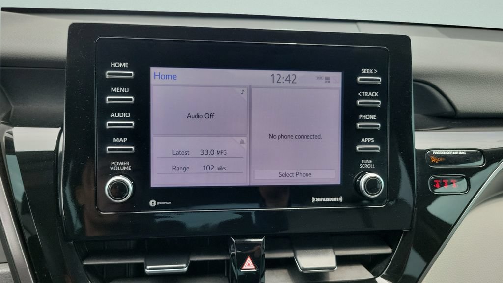 Used 2024 Toyota Camry SE w/ Convenience Package FWD image 14