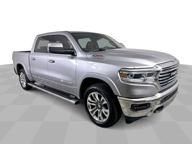Used 2022 RAM 1500 Limited AWD/4WD image 2