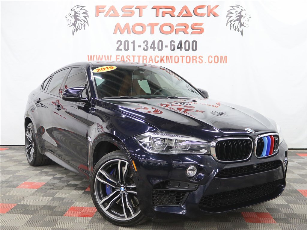 Used 2019 BMW X6 M w/ Executive Package image 3