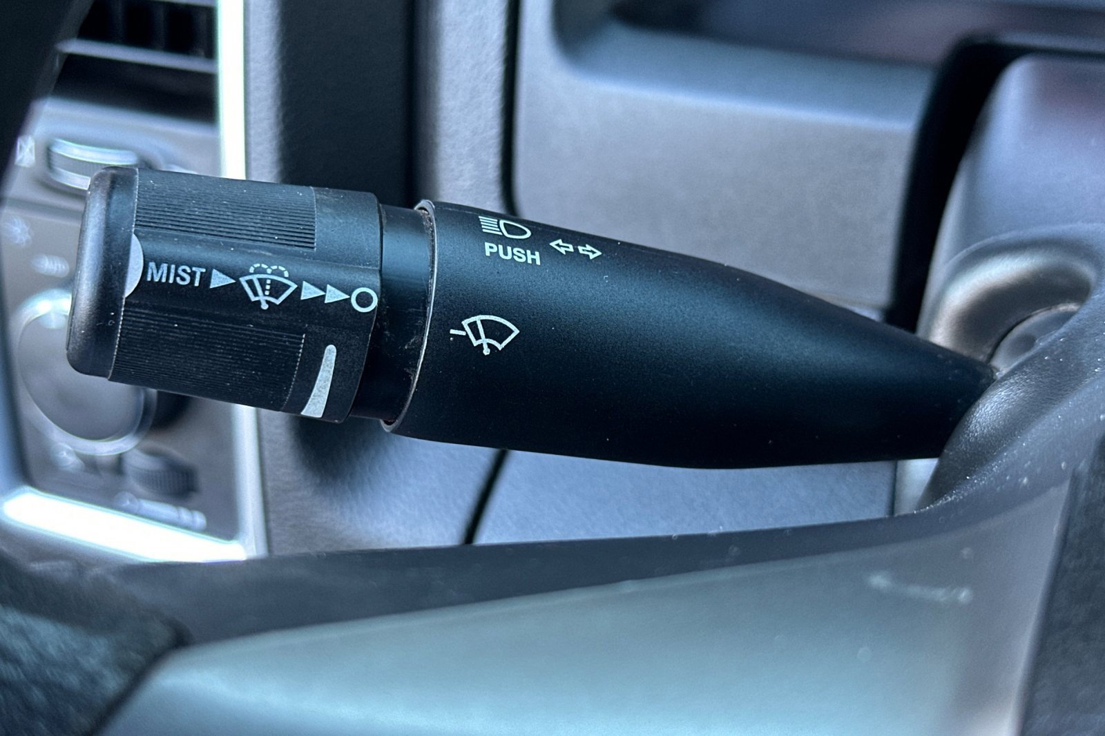 Used 2022 RAM 1500 Classic Warlock image 31