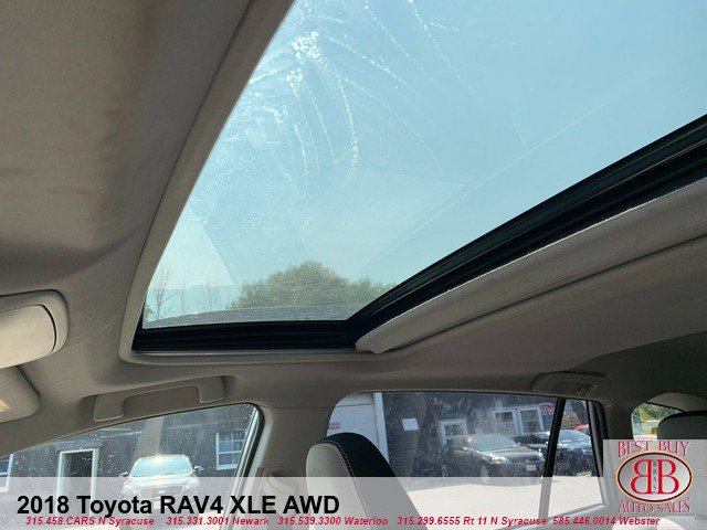 Used 2018 Toyota RAV4 XLE image 12