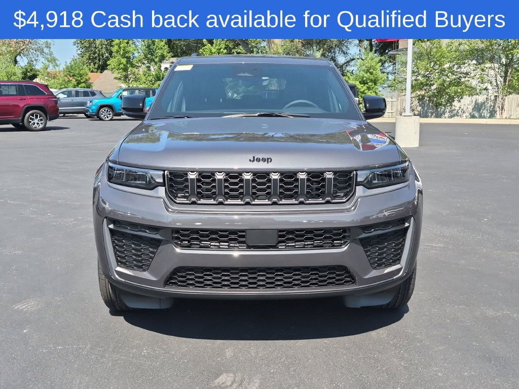 New 2026 Jeep Grand Cherokee Altitude AWD/4WD image 8