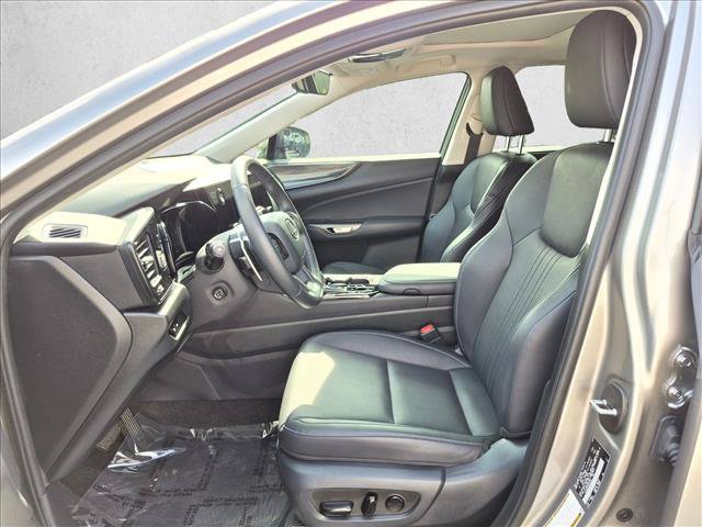 Certified 2025 Lexus NX 350h AWD w/ Accessory Package (2T) image 11