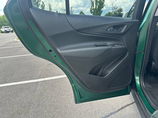 Used 2019 Chevrolet Equinox LT FWD image 16