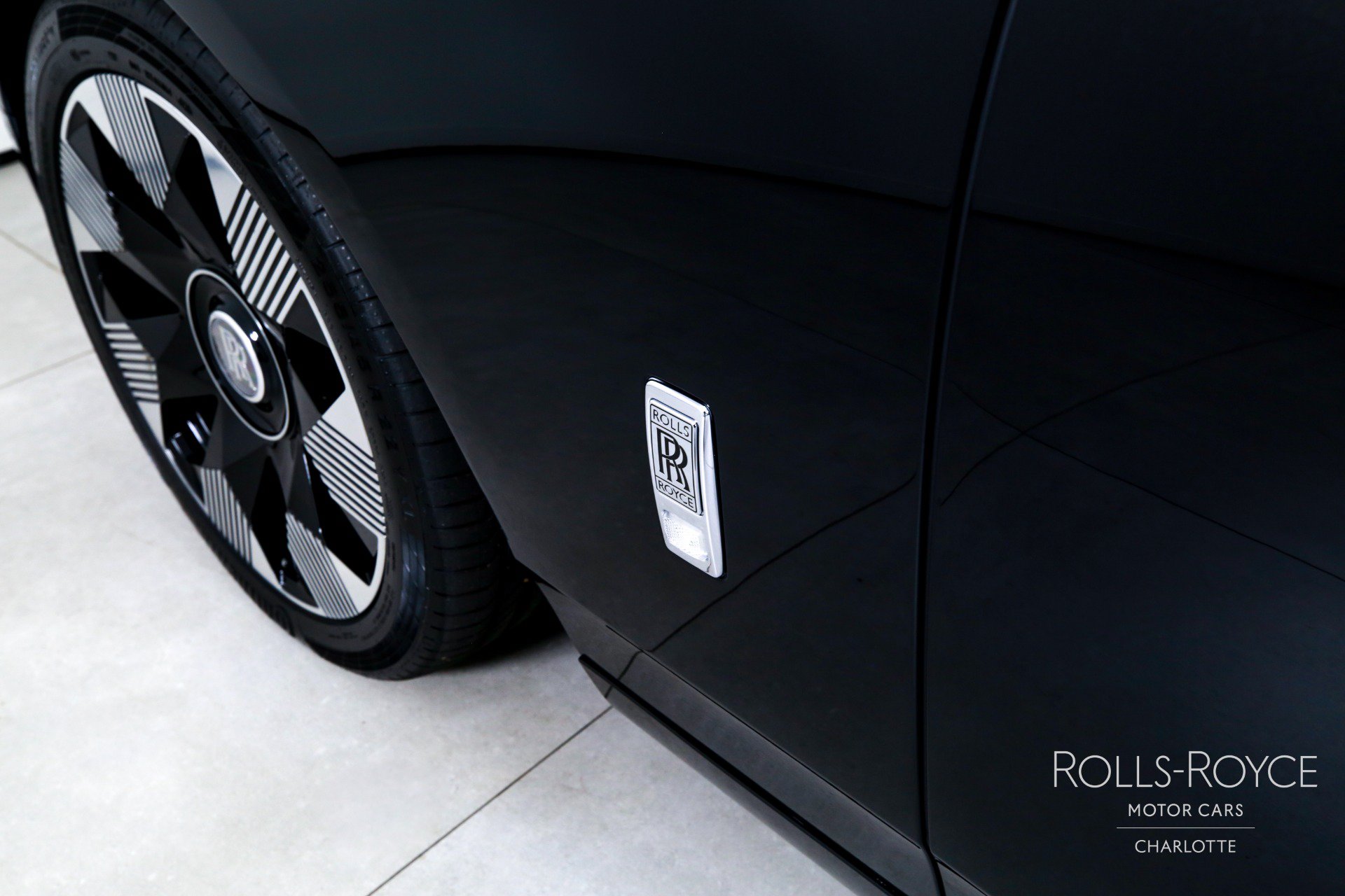 New 2027 Rolls-Royce Phantom Sedan RWD image 45