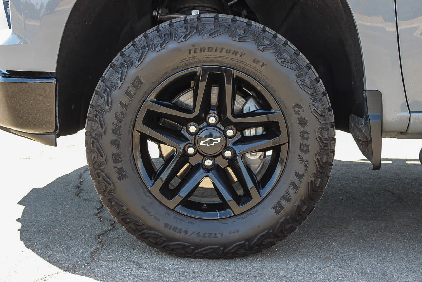 Used 2024 Chevrolet Silverado 1500 Custom Trail Boss AWD/4WD image 11