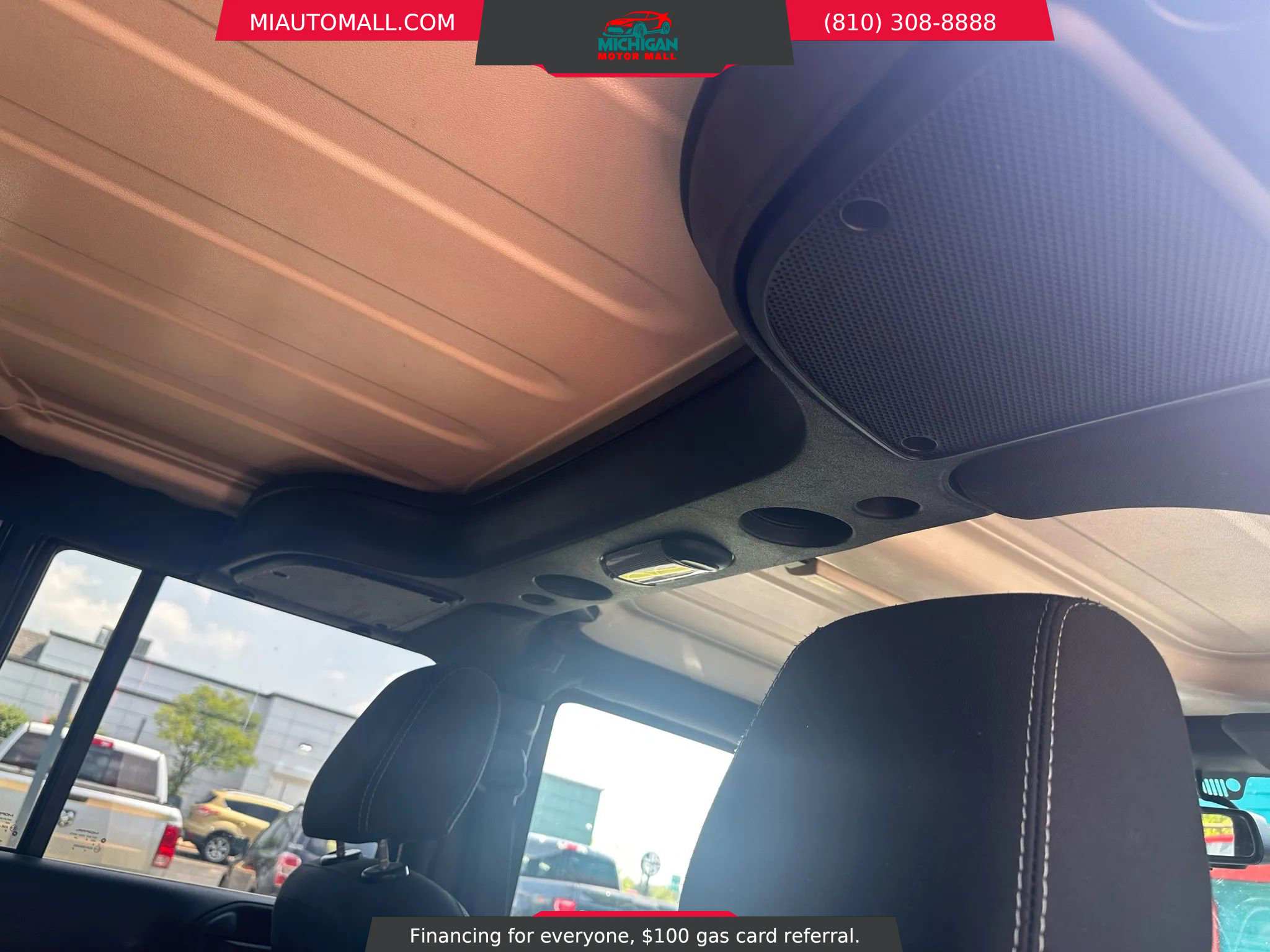 Used 2017 Jeep Wrangler Unlimited Sahara image 27