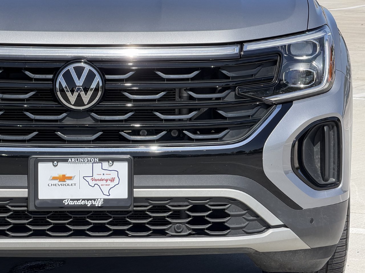 Used 2026 Volkswagen Atlas Cross Sport SE AWD/4WD image 8