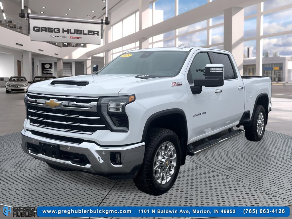 Used 2025 Chevrolet Silverado 2500 LTZ w/ LTZ Premium Package image 9