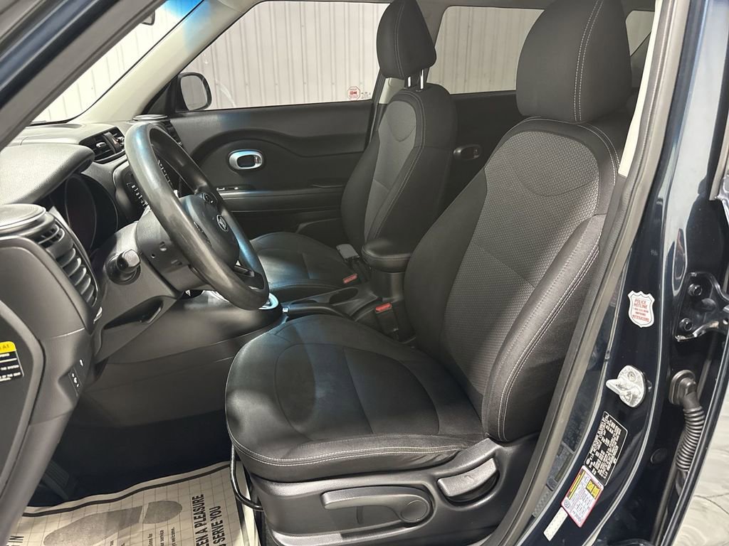 Used 2019 Kia Soul + FWD image 20
