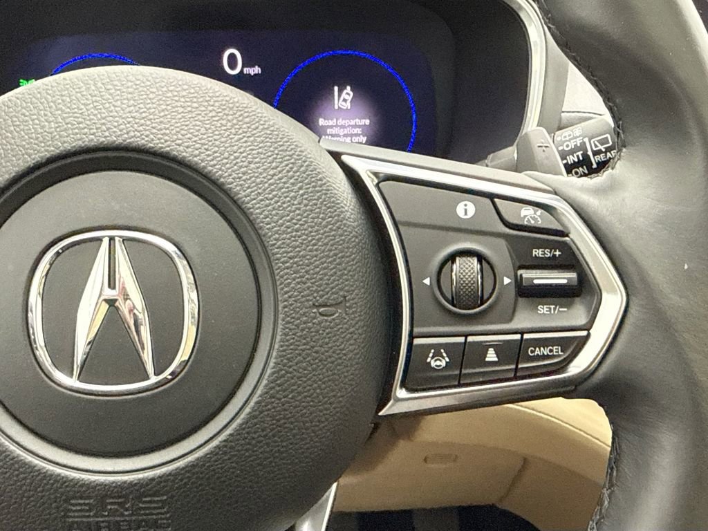 Used 2024 Acura MDX SH-AWD w/ Technology Package image 12