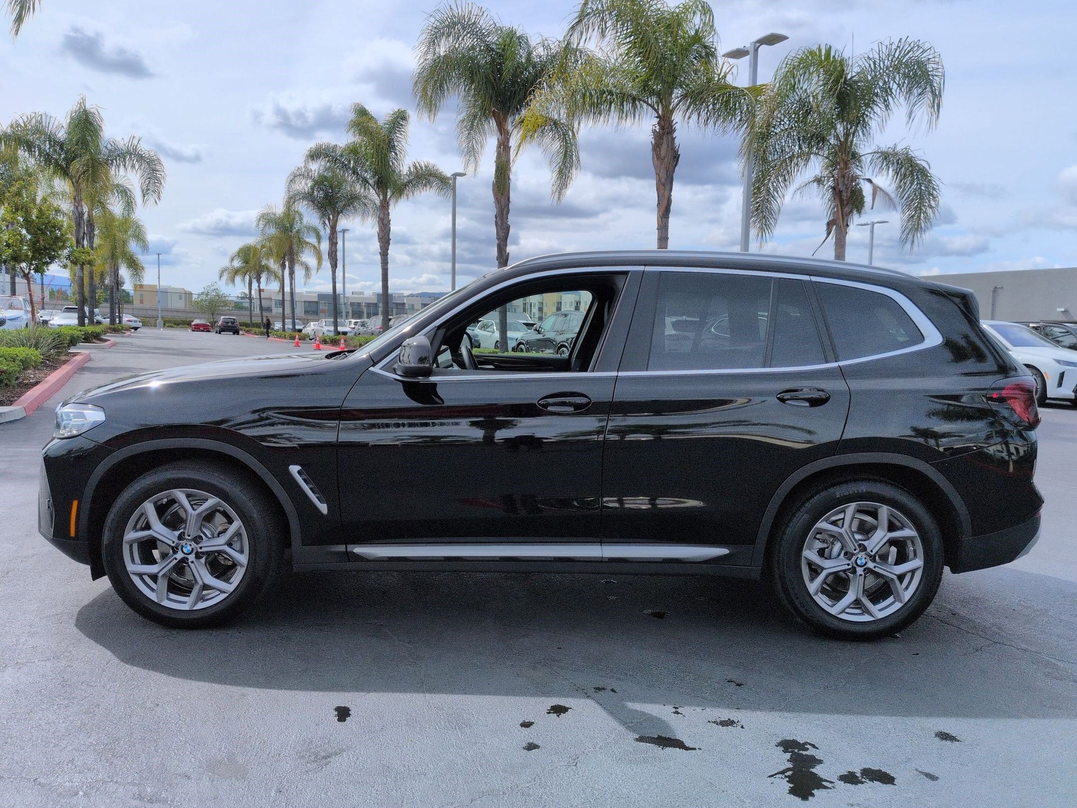 Certified 2023 BMW X3 sDrive30i w/ Convenience Package RWD image 7