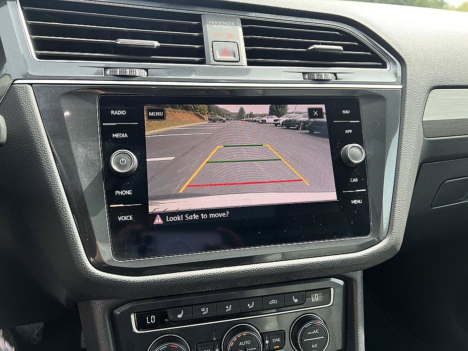 Used 2019 Volkswagen Tiguan SEL AWD/4WD image 15