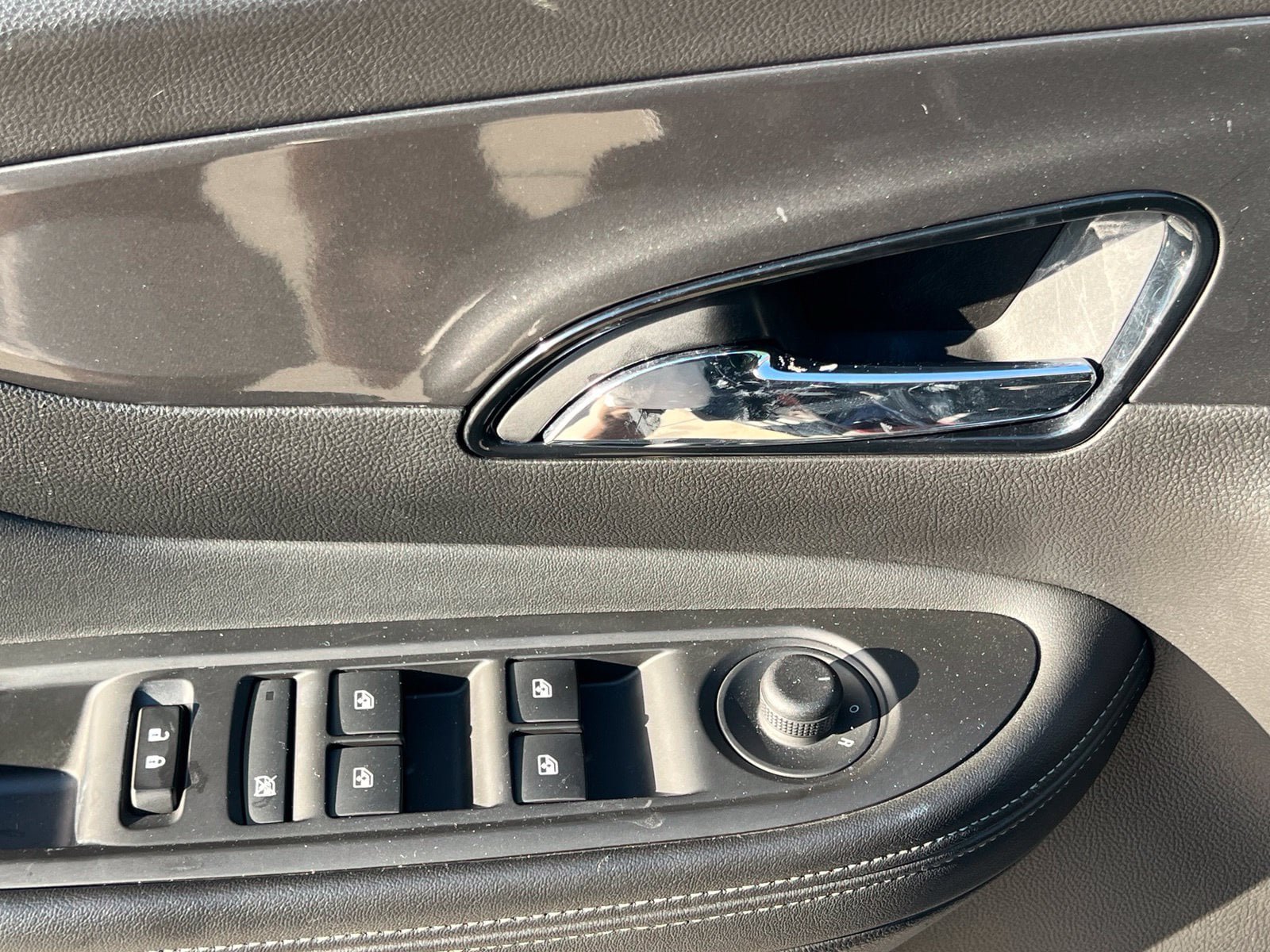 Used 2017 Buick Encore Preferred FWD image 21