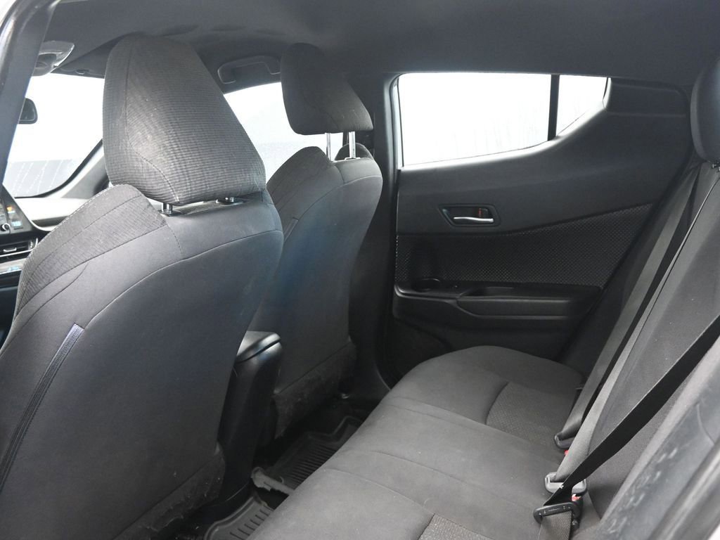 Used 2019 Toyota C-HR image 20