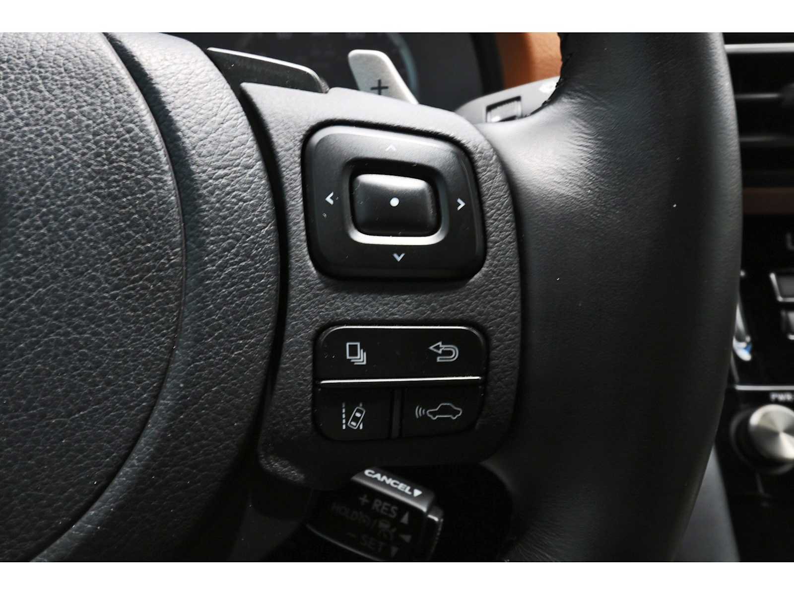 Used 2024 Lexus IS 300 w/ Comfort Package RWD image 16