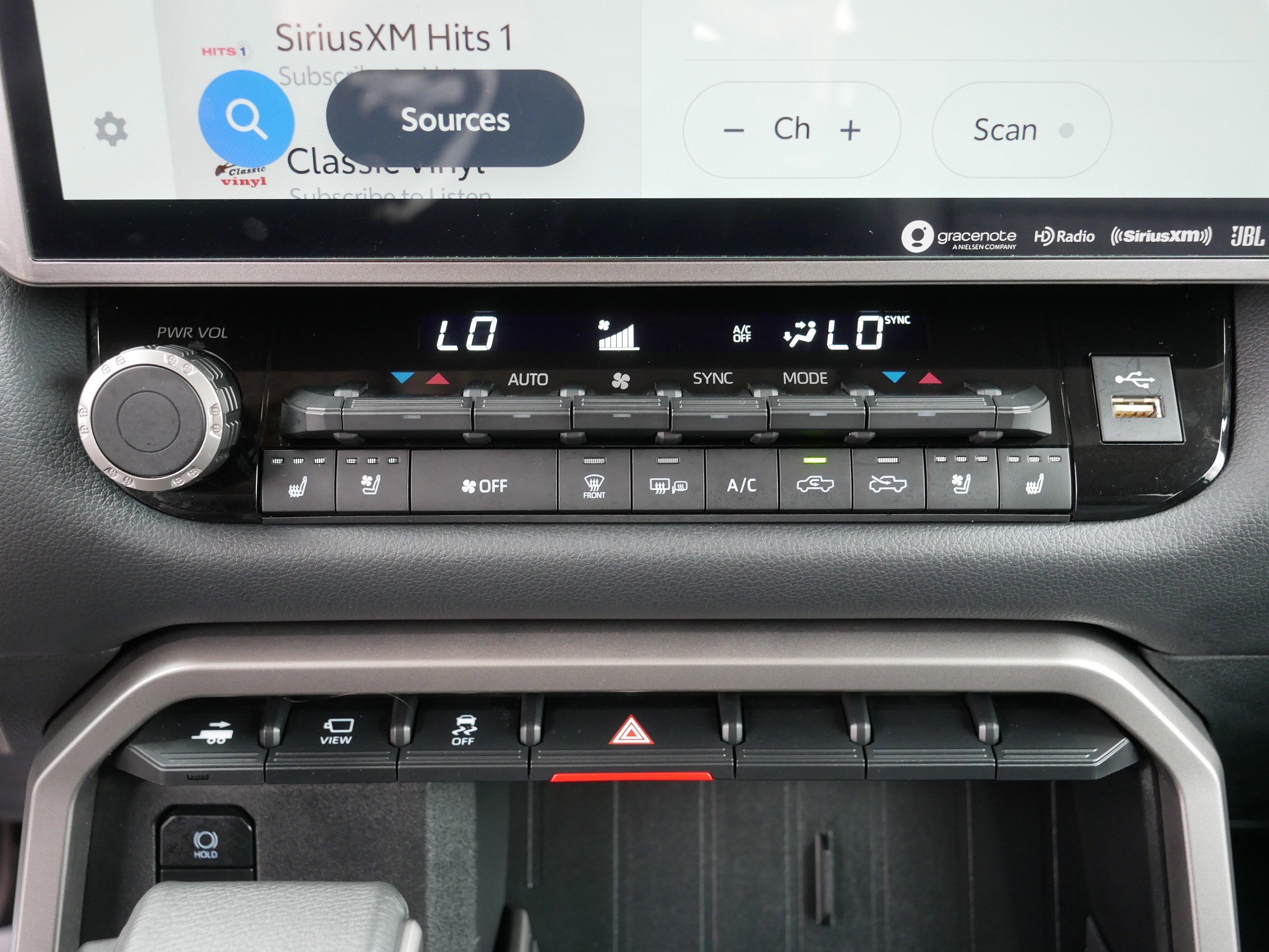 Used 2022 Toyota Tundra Limited image 23