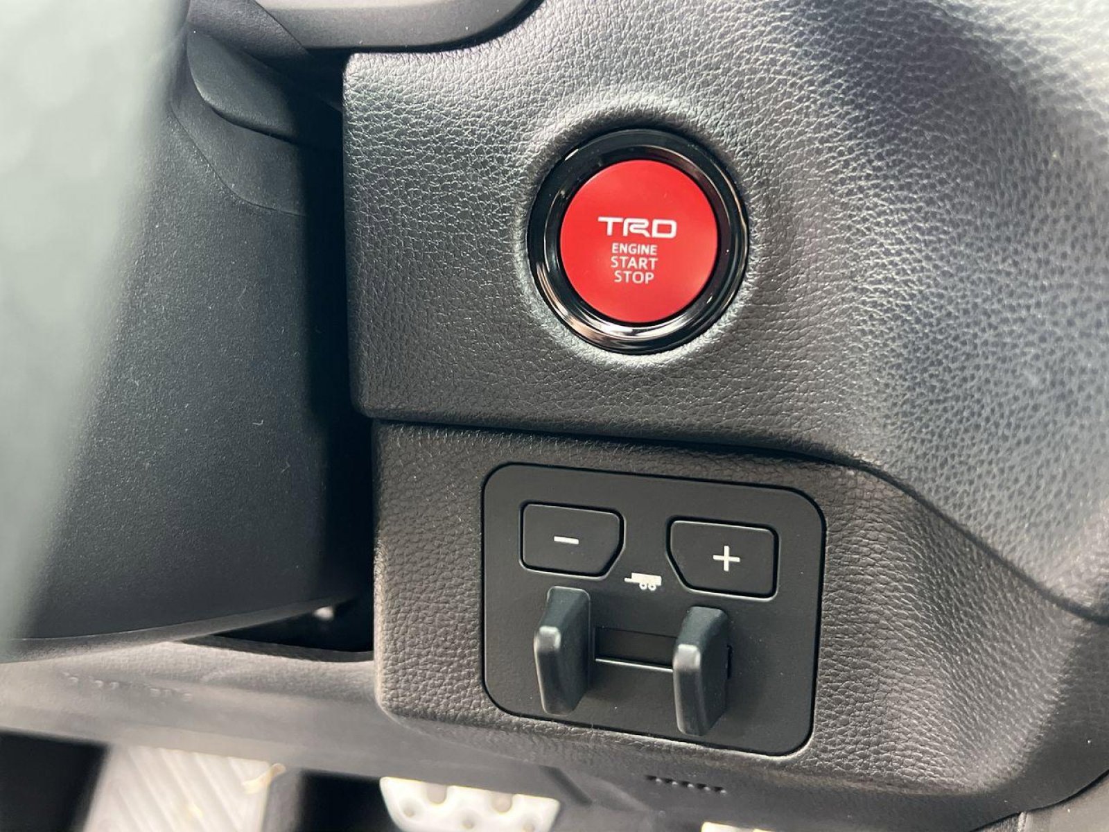 New 2025 Toyota Tundra SR5 image 25