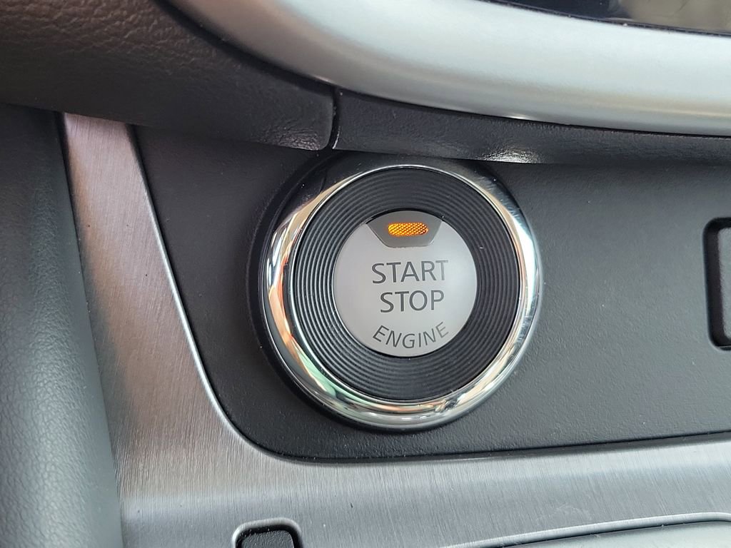 Used 2021 Nissan Murano SV FWD image 10