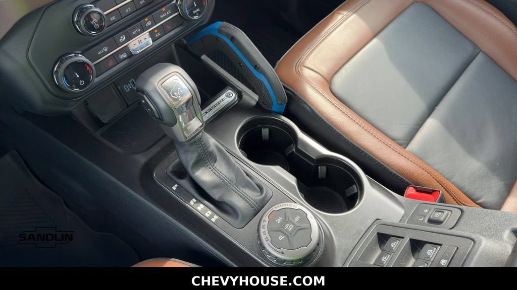 Used 2022 Ford Bronco Outer Banks AWD/4WD image 19