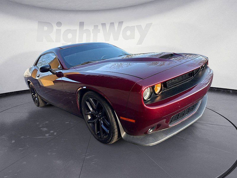 Used 2019 Dodge Challenger R/T w/ Driver Convenience Group RWD image 7