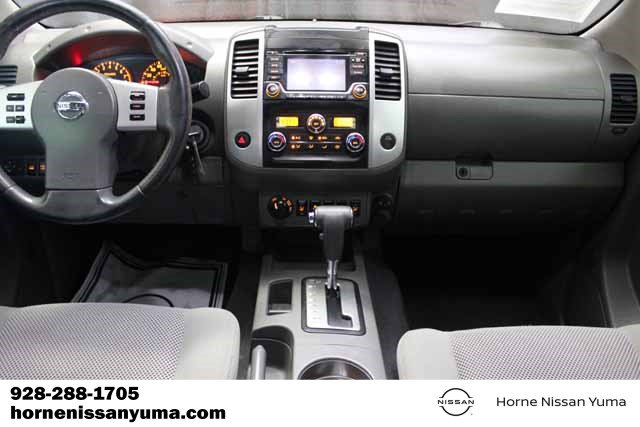 Used 2018 Nissan Frontier SV w/ Value Truck Package AWD/4WD image 12