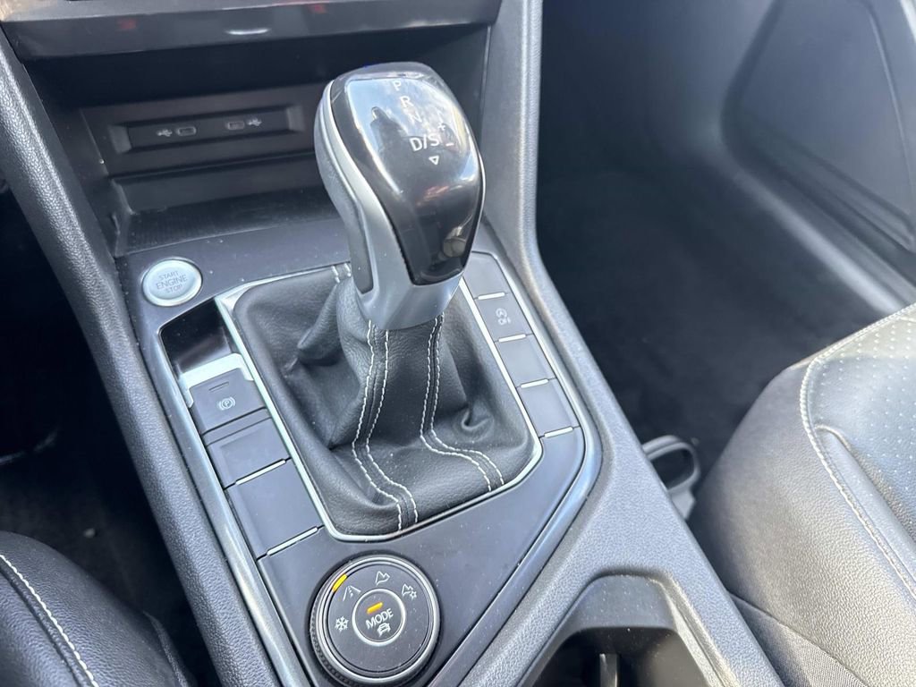 Used 2022 Volkswagen Tiguan SE image 26
