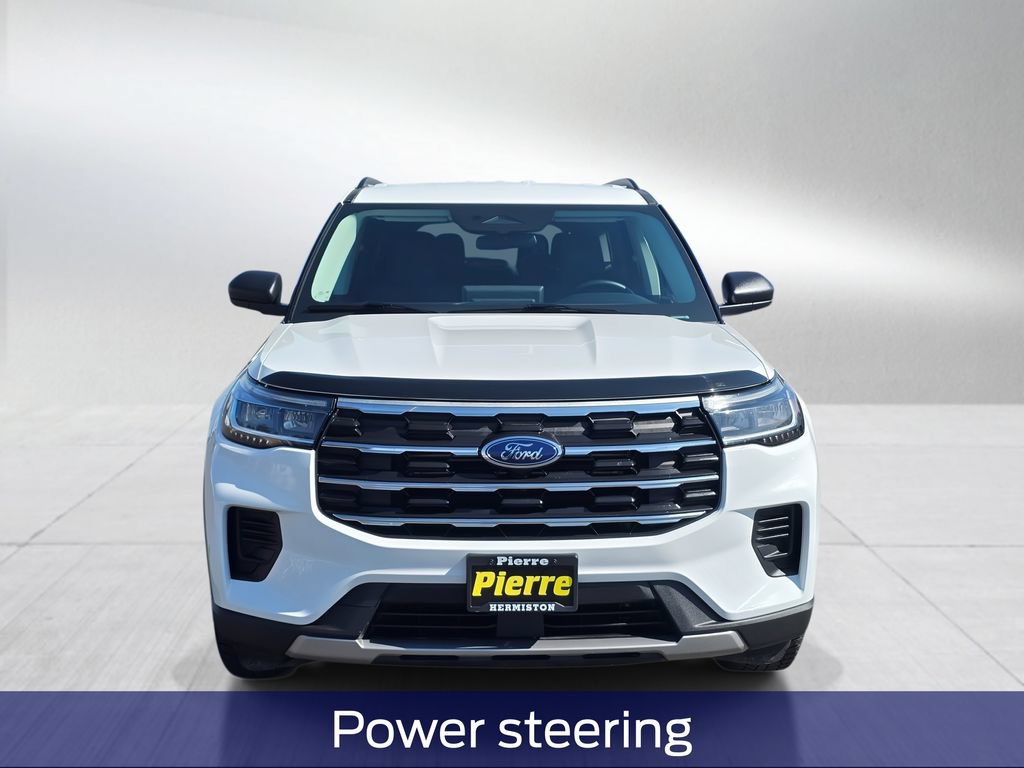 Used 2025 Ford Explorer Active AWD/4WD image 7