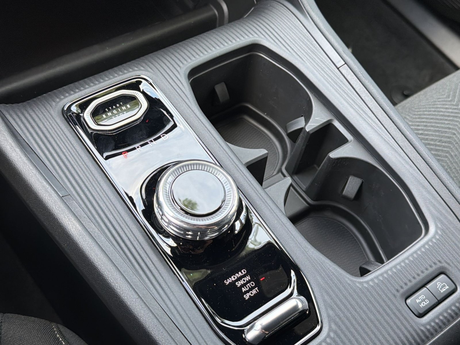 New 2026 Jeep Cherokee Laredo AWD/4WD image 21