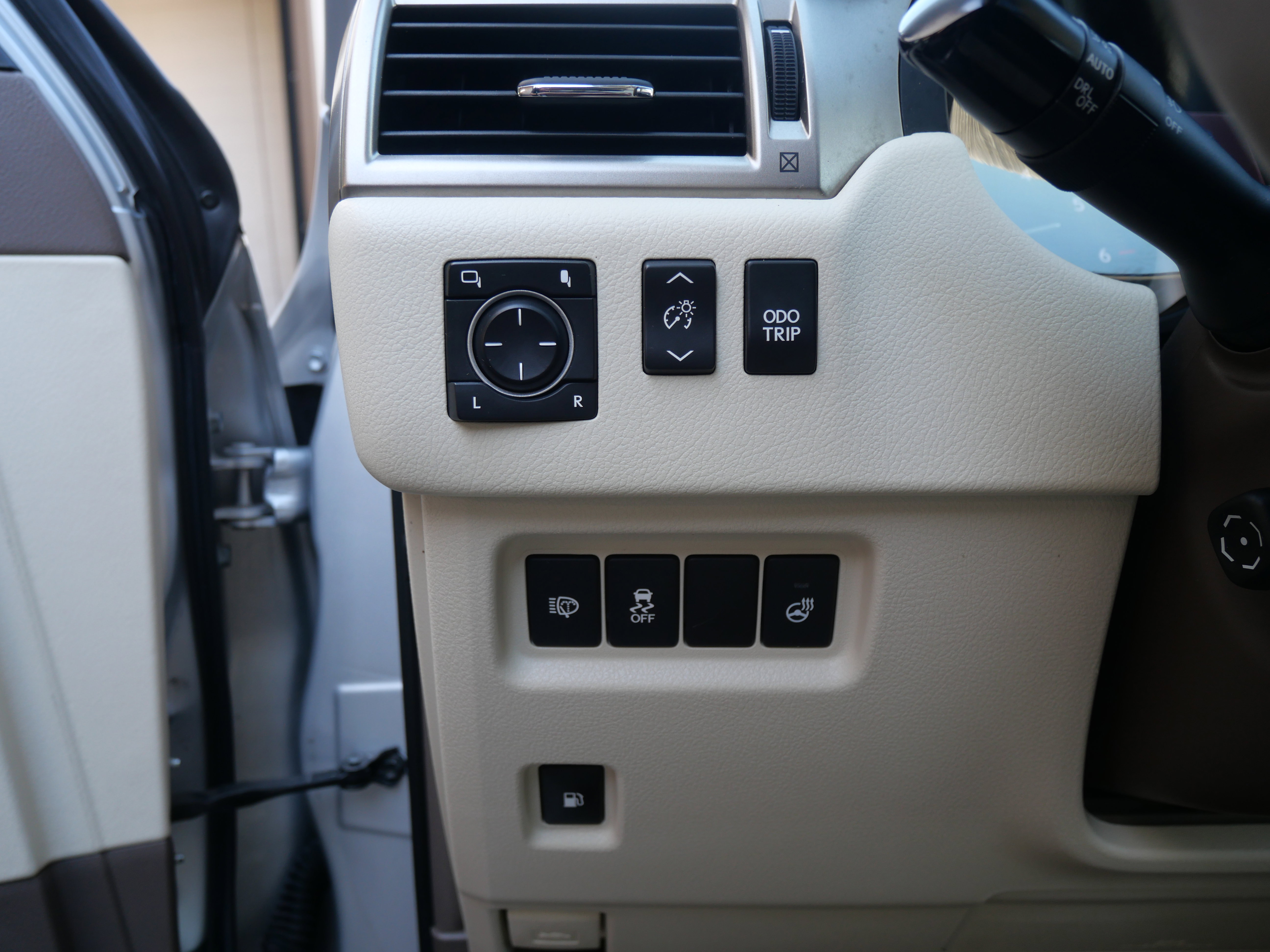 Used 2017 Lexus GX 460 Luxury image 26