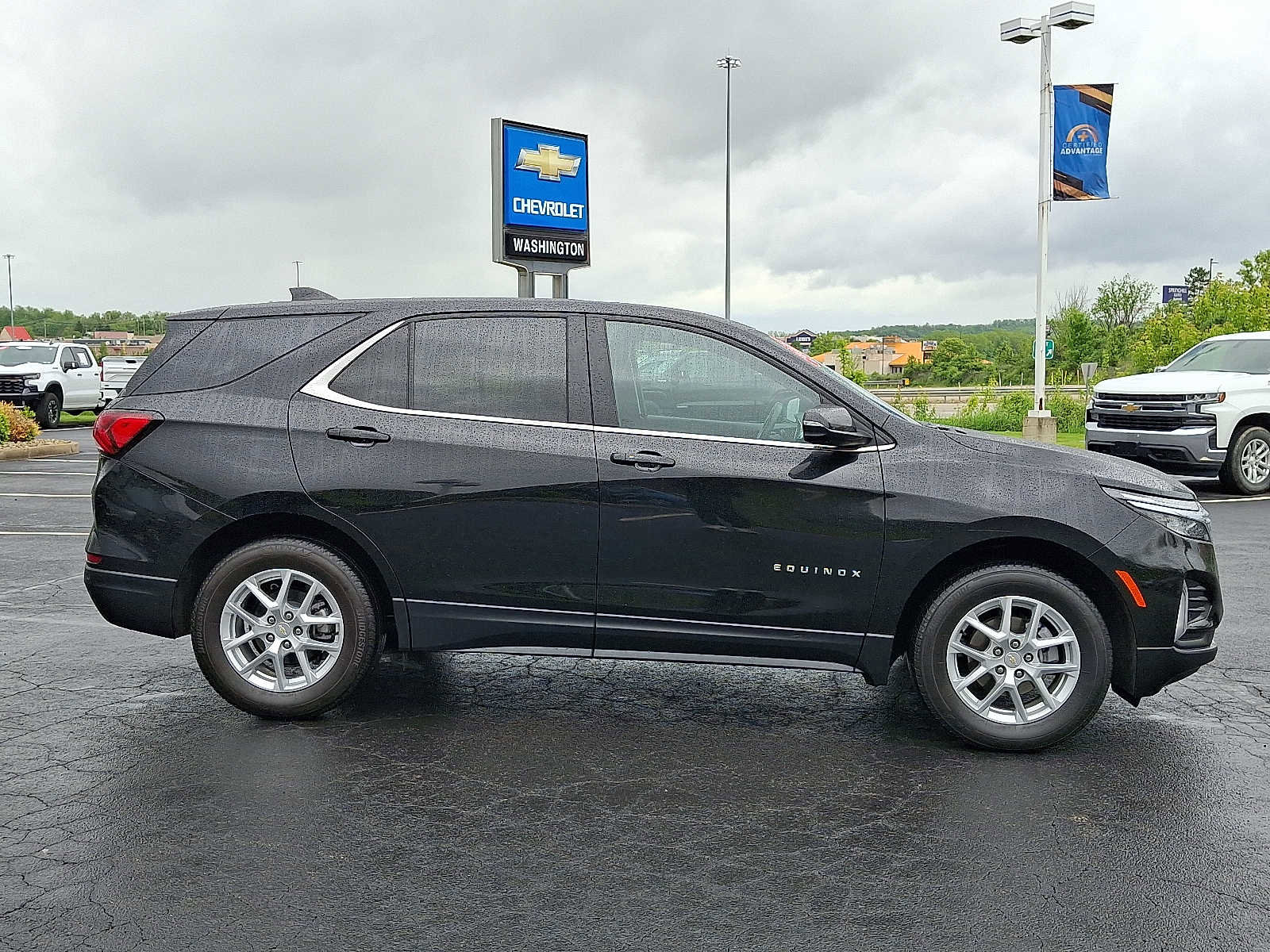 Used 2024 Chevrolet Equinox LT AWD/4WD image 7