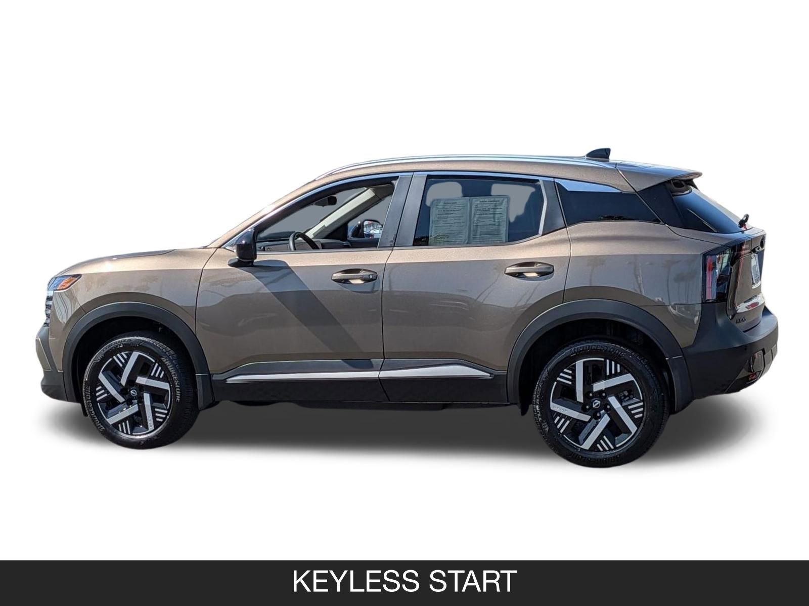 Used 2026 Nissan Kicks SV image 5