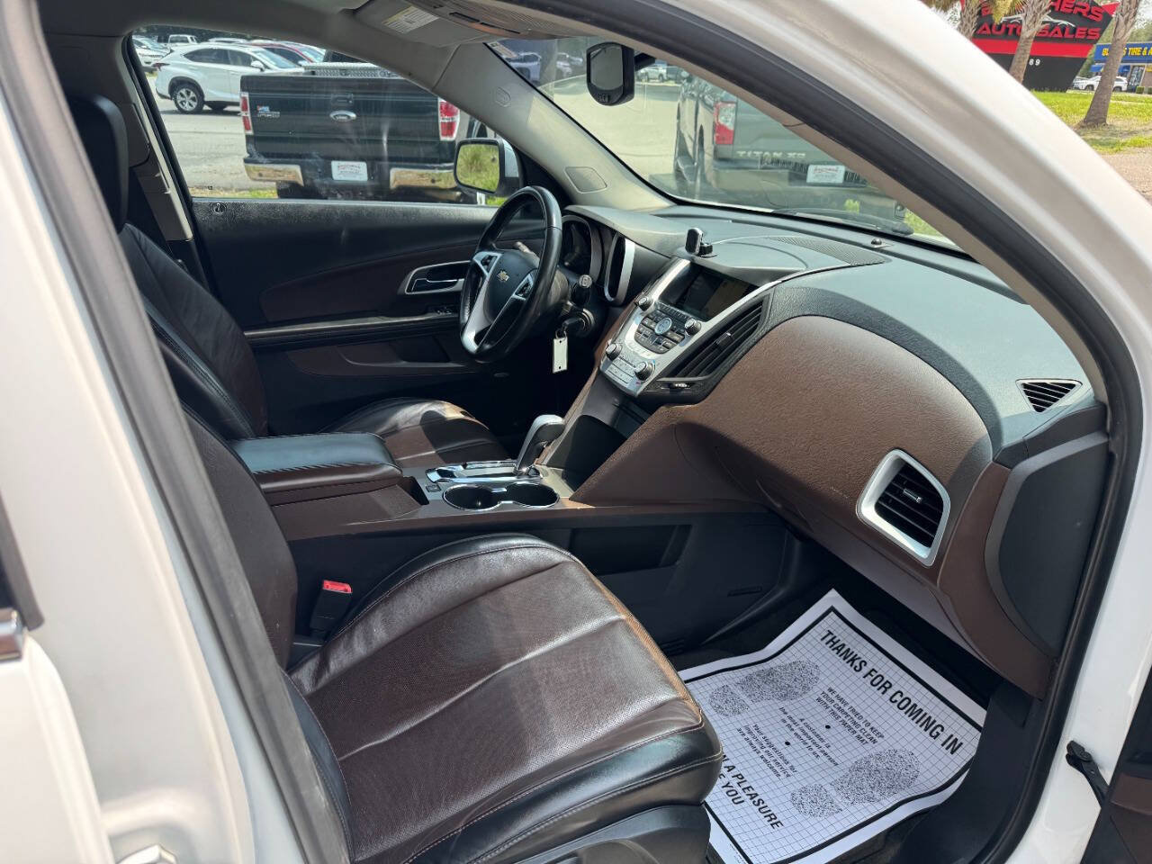 Used 2010 Chevrolet Equinox LTZ FWD image 14