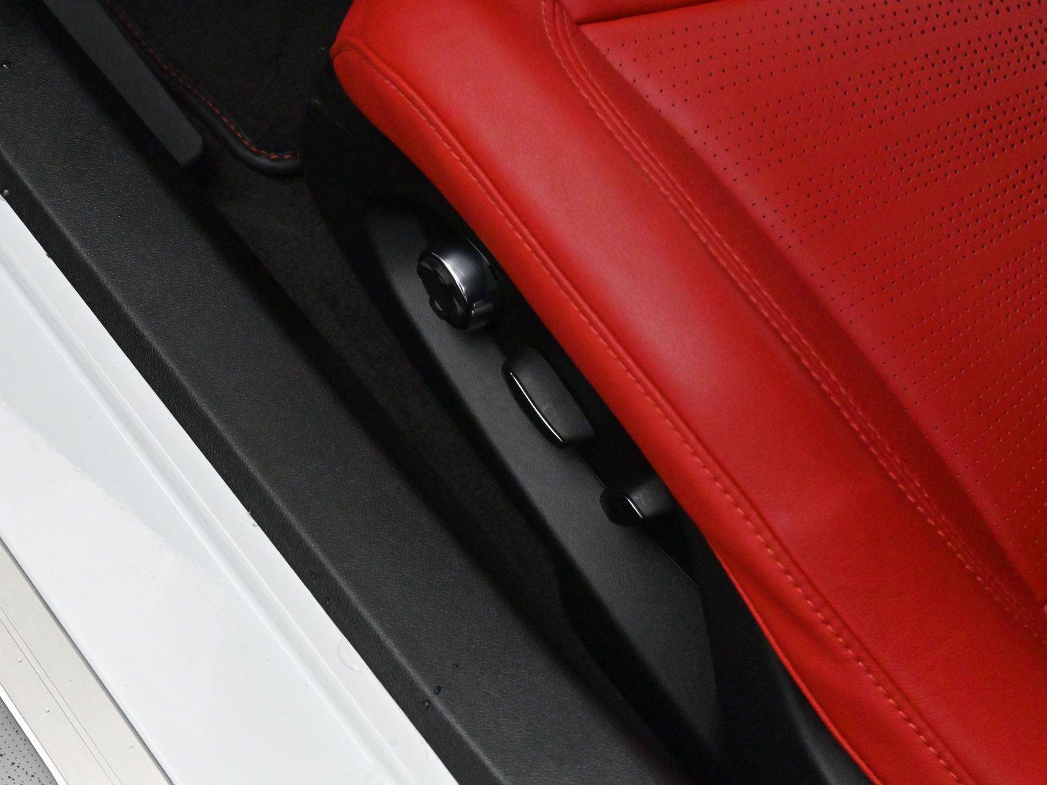 Used 2025 Chevrolet Corvette Z06 w/ Battery Protection Package image 13