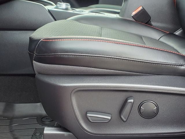 Used 2024 Ford Escape ST-Line AWD/4WD image 6