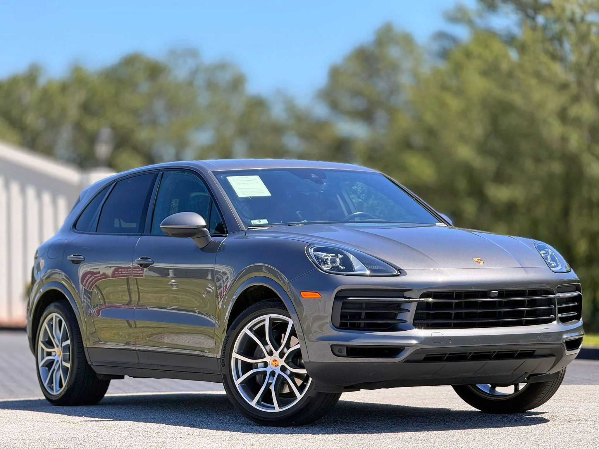 Used 2019 Porsche Cayenne AWD/4WD image 5