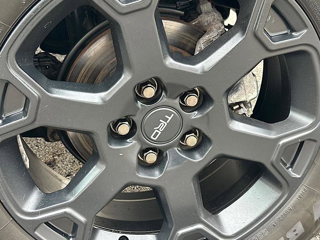 Certified 2020 Toyota RAV4 TRD Off-Road image 32