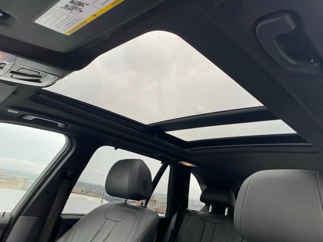 Used 2018 BMW X5 xDrive40e AWD/4WD image 16