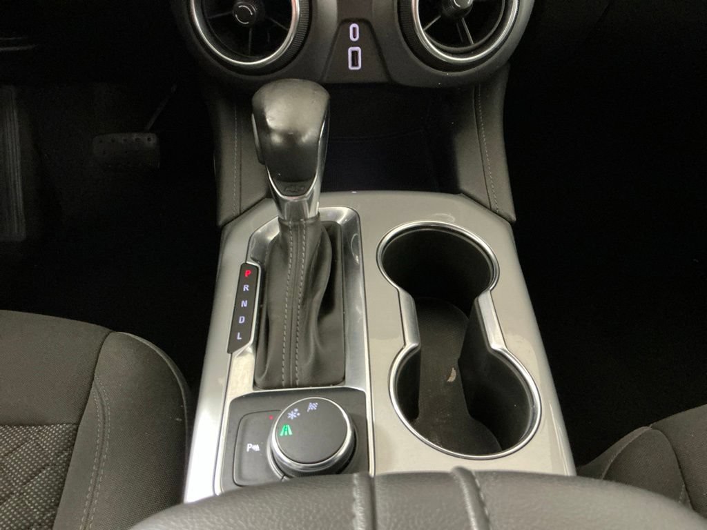 Used 2020 Chevrolet Blazer LT FWD image 12