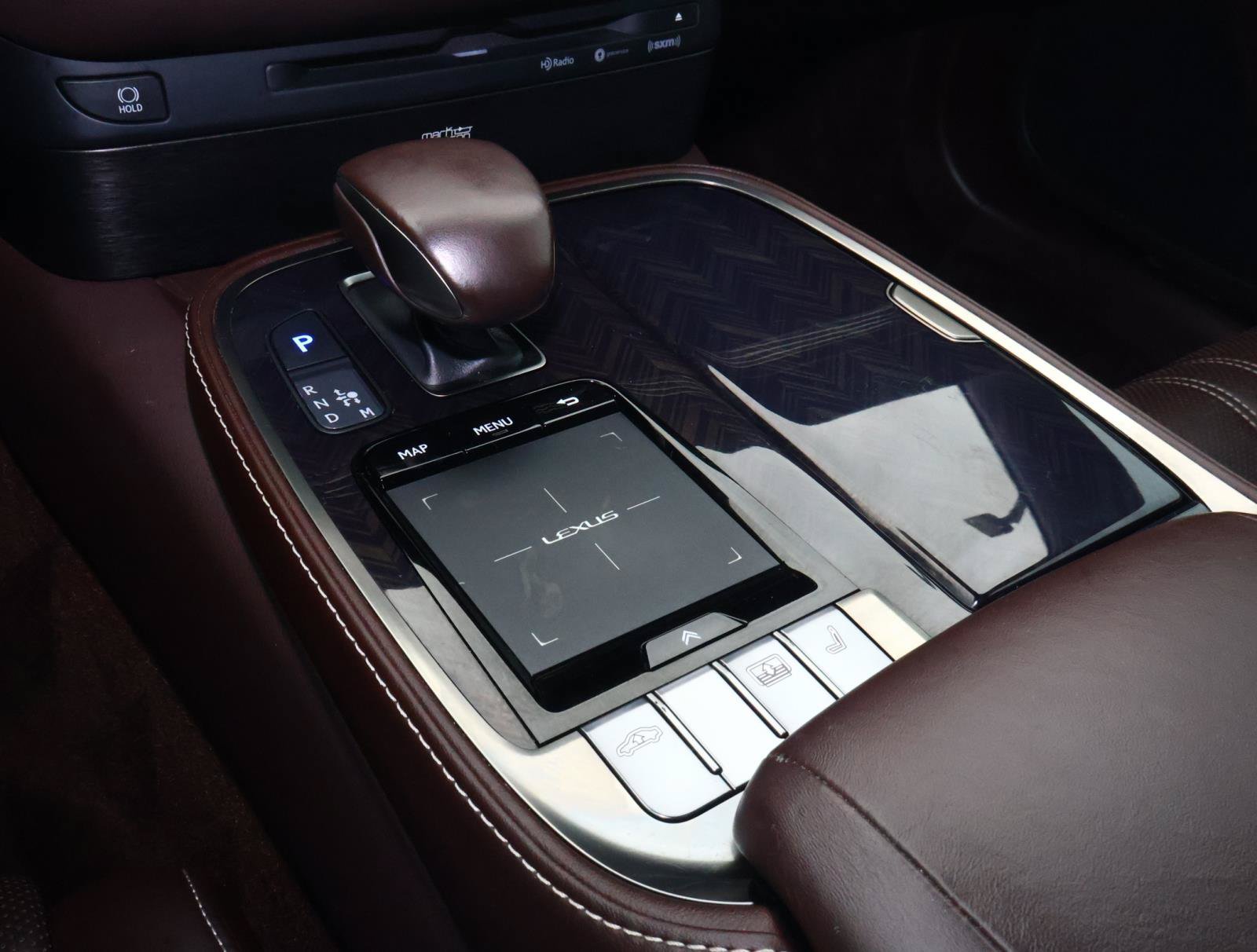 Used 2020 Lexus LS 500 w/ Interior Upgrade Package RWD image 23