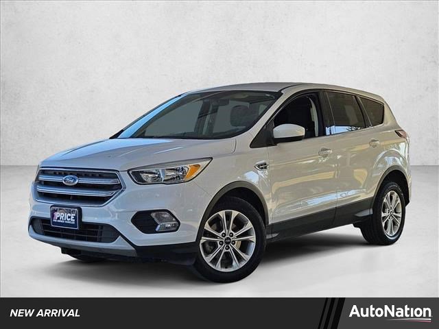 Used 2017 Ford Escape SE