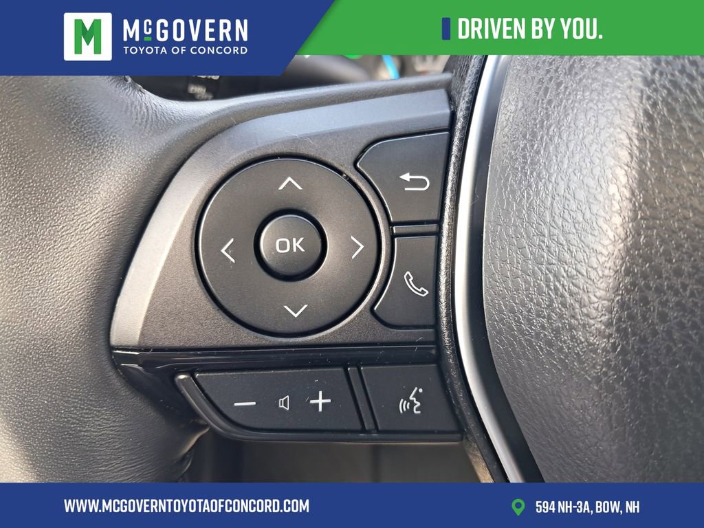 Used 2022 Toyota Venza AWD/4WD image 27