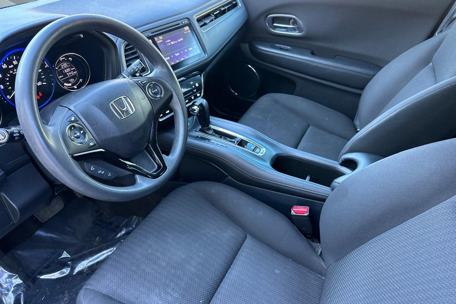 Used 2016 Honda HR-V EX image 4