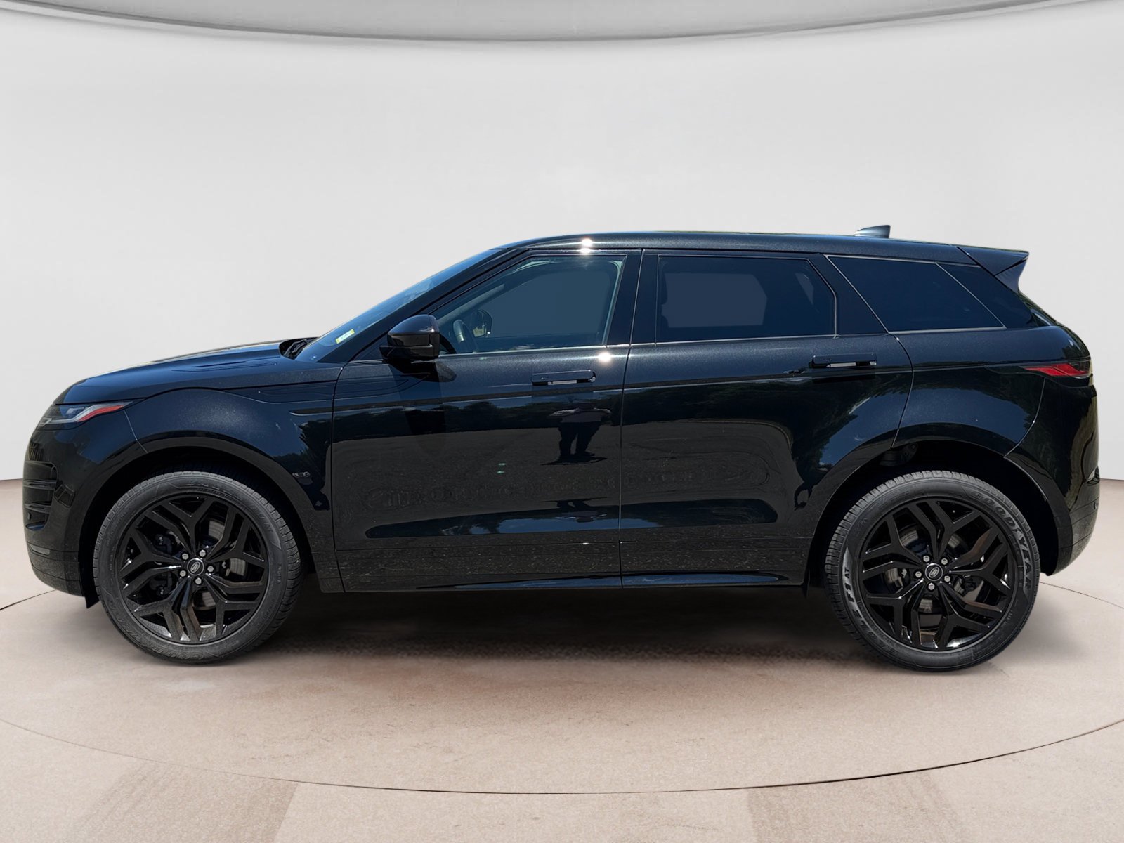 Used 2023 Land Rover Range Rover Evoque R-Dynamic SE AWD/4WD video 2